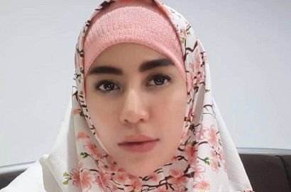 Sempat Unggah Foto Tanpa Hijab Pasca Hijrah, Cinta Penelope Beri Penjelasan