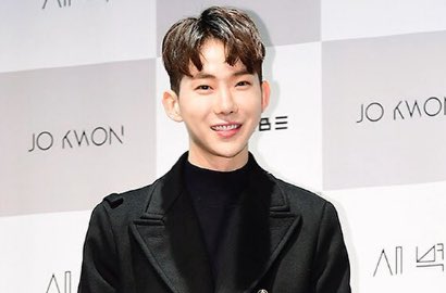 Pamer Gunakan Sepatu Hak Tinggi, Jo Kwon Bikin Iri Netter