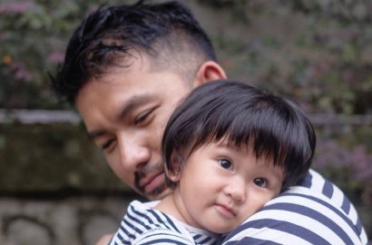 Rio Dewanto Bahas Gaya Rambut Putrinya, Ternyata Mirip Tokoh Film Terkenal Ini