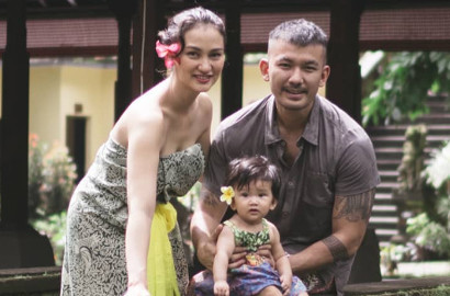 Hobi Naik Motor, Ini Alasan Rio Dewanto Tak Pernah Bonceng Anak Istri
