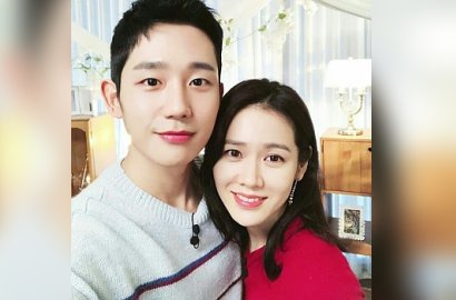 Promosi 'Pretty Noona', Fans Salfok Poster Jung Hae In Cium Son Ye Jin