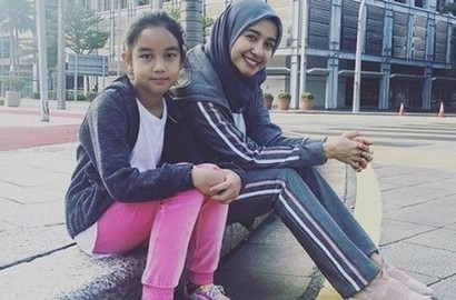 Laudya Cynthia Bella Unggah Foto Aleesya, Netter Kembali Salfok Chelsea Islan