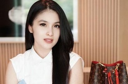 Selalu Sopan Jaga Busana, Imej Kalem Sandra Dewi Dipuji Netter