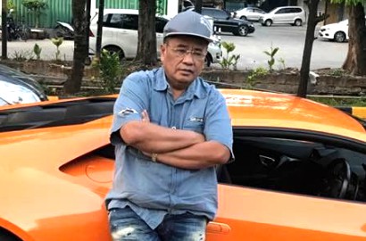 Buset, Hotman Paris Tawarkan Lamborghini ke Enam Wanita Asal Mau Dinikahi