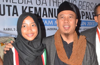 Putri Opick Bantah Sindir Ayah Soal Karma, Yulia Bangga Followers Bertambah