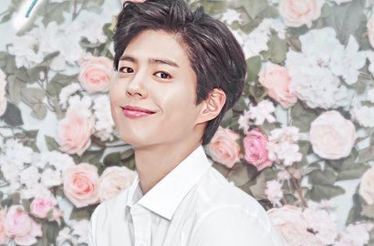 Muncul dengan Rambut Gondrong, Park Bo Gum Makin Ganteng di Fanmeet Terbaru