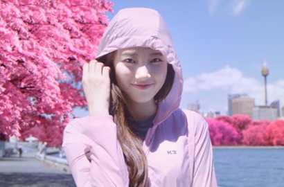 Serba Pink di Iklan Brand Fashion Outdoor, Visual Suzy Buat Netter Terpukau