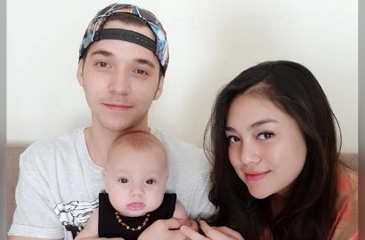 Menggemaskan, Bayi Bule Stefan William Tetap Ganteng saat Menangis