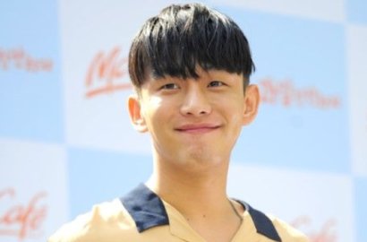 'Burning' Rilis Poster dan Trailer, Yoo Ah In Berikan Penampilan Misterius