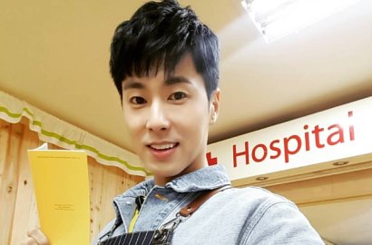 Jalan-Jalan dan Ketemu Fans di Dubai, Yunho TVXQ Unggah Foto Imut Ini