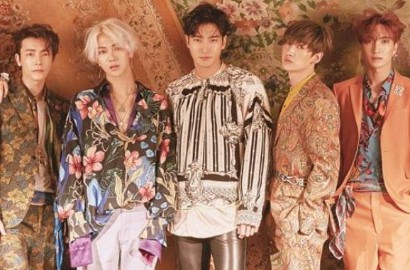 Ajak Fans Kunjungi Backstage 'SMTOWN' Dubai, SuJu Kenalkan 'Assalamualaikum' Ala Leeteuk Cs