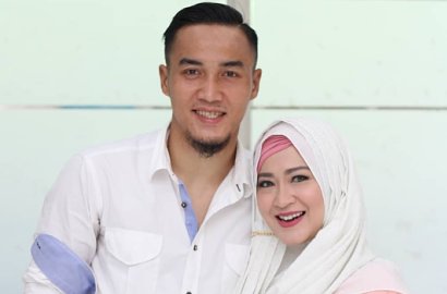 Disindir Kurang Kerjaan Sering Cek DM Suami, Okie Agustina Beri Jawaban Menohok