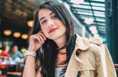 Sudah Dua Tahun, Dhea Imut Menjalin Asmara dengan Pria Kolombia