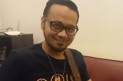 Kondisi Sempat Membaik, Dika Kerispatih Dimakamkan Satu Liang dengan Sang Ayah