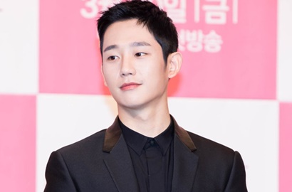 Kabar Gembira! Jung Hae In Kembali Perbarui Kontrak di FNC