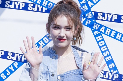 Tampil Beda, Jeon Somi Makin Cantik Usung Gaya Rambut Bob