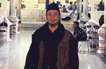 Batal Lima Kali, Opick Akhirnya Datangi Sidang Mediasi Perceraian