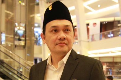 Bentuk Damai dengan Nia Daniati, Farhat Abbas Rela Bayar Tagihan Listrik Rp 18 Juta