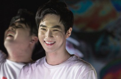 Seram Bak Monster, Intip Penampilan Suho Jadi Gwynplaine di Poster Musikal Terbaru