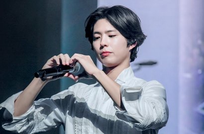Park Bo Gum Pamer Rambut Gondrong dan Joget Seksi di Fanmeet, Netter Heboh
