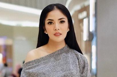 Disebut Mirip Seragam Babysitter, Ternyata Segini Harga Baju Kece Nindy