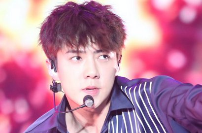 Mendadak Live IG, Sehun Ngaku Bangga Fans Berdonasi di Hari Ultahnya