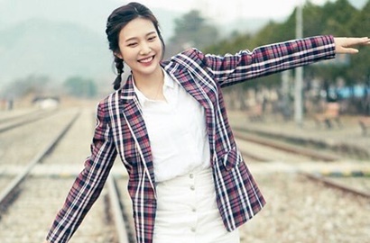 Manisnya Senyuman Joy di Balik Layar 'Great Seducer' Bak Lagi Syuting Iklan