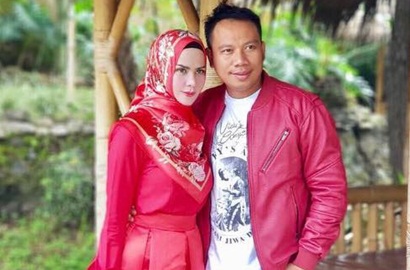 Angel Lelga Hapus Foto Vicky Prasetyo, Netizen: Kontrak Nikahnya Udah Habis Ya?