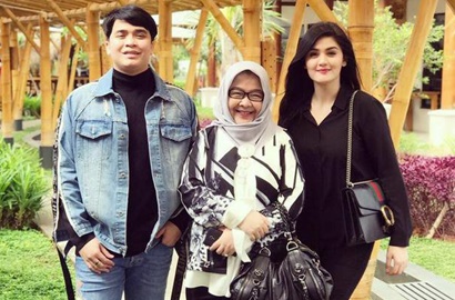 Terus 'Diserang' Kriss Hatta, Hubungan Billy Syahputra dan Hilda Vitria Baik-Baik Saja