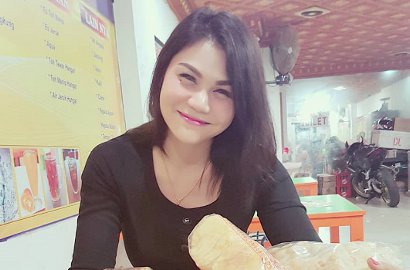 Beli Jajan ke Pasar Pakai Daster, Netter Puji Penampilan DJ Butterfly