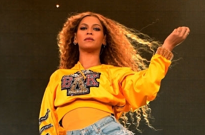 Tonton Penampilan Beyonce di Coachella, Adele 'Menggila'