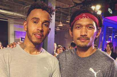 Keren, Ibnu Jamil Ternyata Tak Sekedar Foto Bareng Pembalap F1 Lewis Hamilton