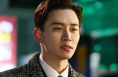 Siap-Siap Terpesona Gantengnya Junho Pakai Seragam Chef di 'Wok of Love'