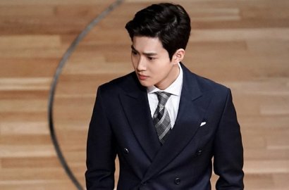 Pertama Kali Bertemu, Suho EXO Tatap Tajam Ha Yeon Soo di 'Rich Man'