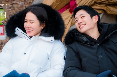 So Ji Sub Kirim Dukungan ke 'Pretty Noona', Son Ye Jin - Jung Hae In Lakukan Ini