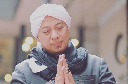 Opick Sudah Siap Sandang Status Duda, Bakal Nikahi Wanita Libanon?