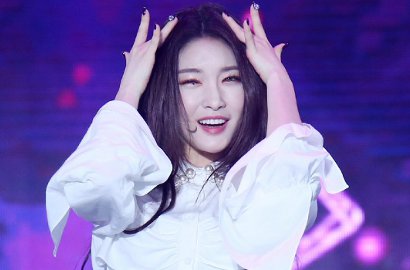 Hapus Akun MedSos, Alasan Kim Chung Ha Ini Tuai Pujian Netter
