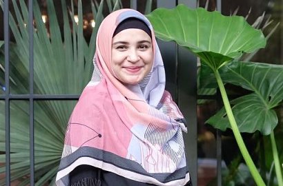 Shireen Sungkar Bagikan Video Perjuangan Melahirkan Anak Ketiga, Netter Menangis