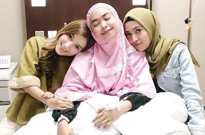 Terbaring Lemah di Rumah Sakit, Ria Ricis Sakit Apa?