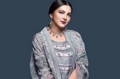 Pamer Foto di Nigeria, Ashanty Banyak Dipuji Tak Sombong