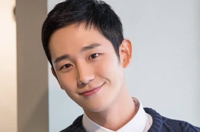 Gantengnya Jung Hae In Serius - Ceria di Lokasi Syuting 'Pretty Noona'