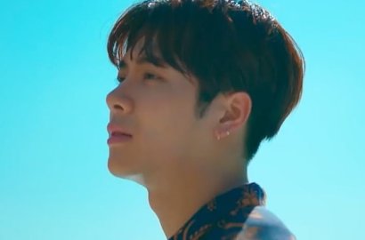 Rilis MV 'Dawn of Us', Jackson GOT7 Nikmati Liburan di Negara Tropis