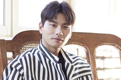 Member 'Dangerous Outside Blanket' Ini Bikin Kesal, Lee Yi Kyung Minta Maaf