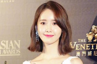 Unggah Selca Cantik Pakai Topi, Yoona Dibilang Mirip Yuri Hingga IU