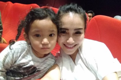 Ayu Ting Ting Nangis Terharu Saat Bilqis Ungkap Alasan Belajar Taekwondo