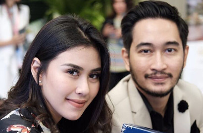 Digelar di Ruang Terbuka, Acara Resepsi Pernikahan Syahnaz-Jeje Diguyur Hujan