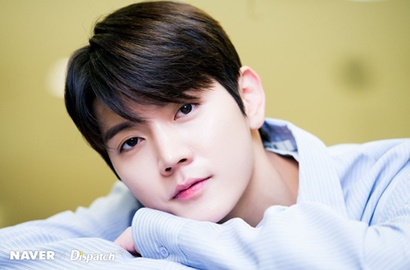 Terinspirasi dari Fans, Ren NU'EST Ikut Kampanye Bantu Anak-Anak Penderita Kanker