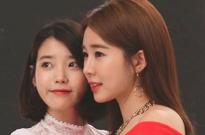 Liburan Bareng, Manisnya IU-Yoo In Na Pamer Kedekatan di Foto Ini