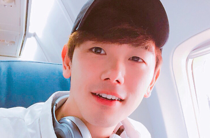 Fans Berat, Eric Nam Girang Pamer Foto Bareng Shane Filan Eks Westlife