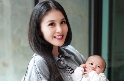 Ajak Bercanda Sang Anak, Netter Gemas Lihat Tingkah Lucu Putra Sandra Dewi